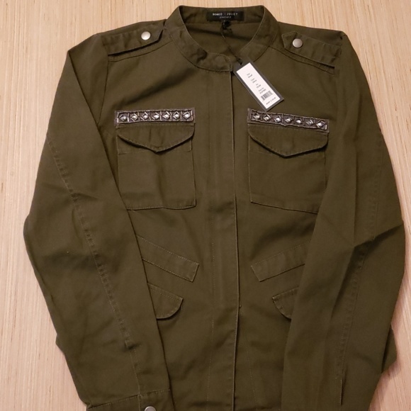 Romeo and Juliet army green jacket. - Picture 2 of 5